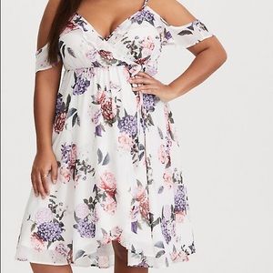 TORRID ivory floral chiffon dress 0